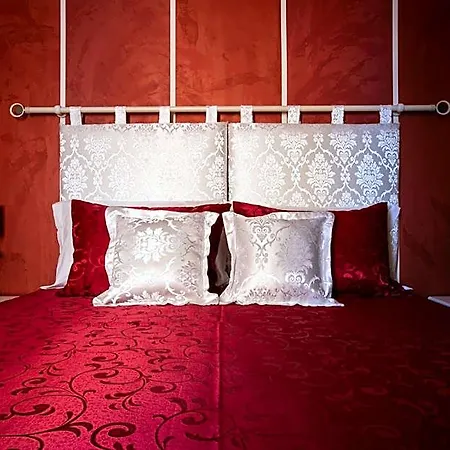 Al Mare Bed & Breakfast 4*