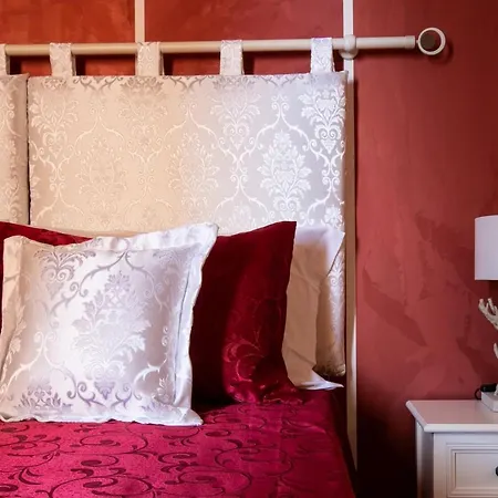 Al Mare Bed & Breakfast *