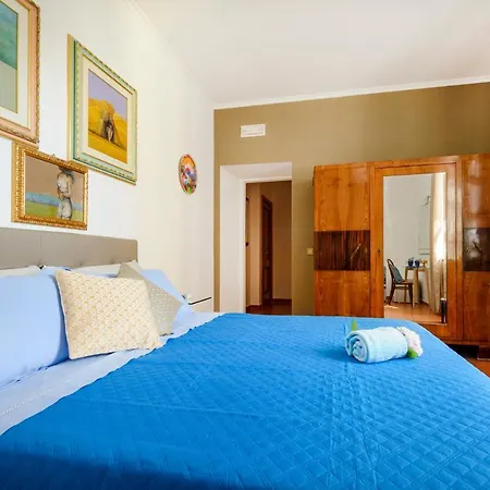 فندق مبيت وإفطار Al Mare