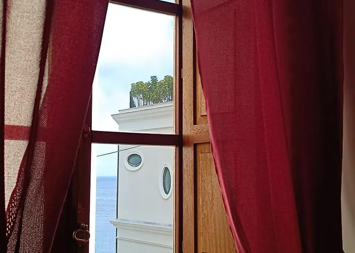 فندق مبيت وإفطار Al Mare 4*